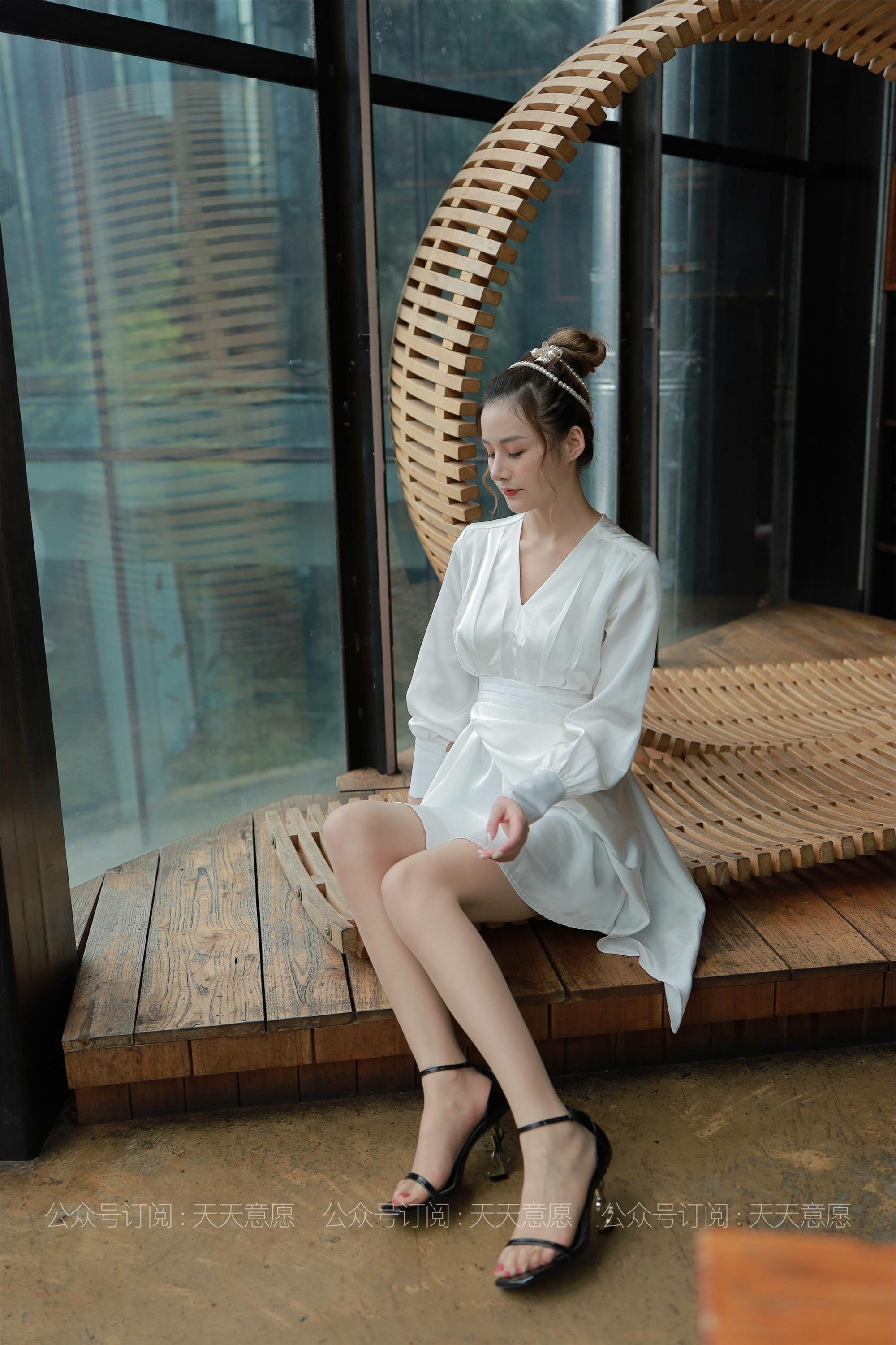 IESS异思趣向 - 模特：九妹《法式连衣裙》